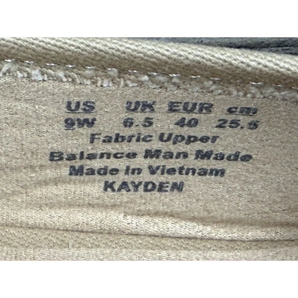 LifeStride Women's Kayden Wedge Sandal Womens Size 9W (Wide) Beige/ White Stripe